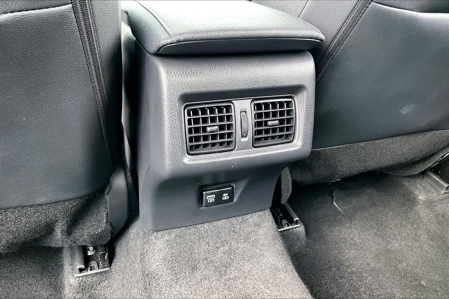 Used 2026 Toyota Camry XSE FWD image 33