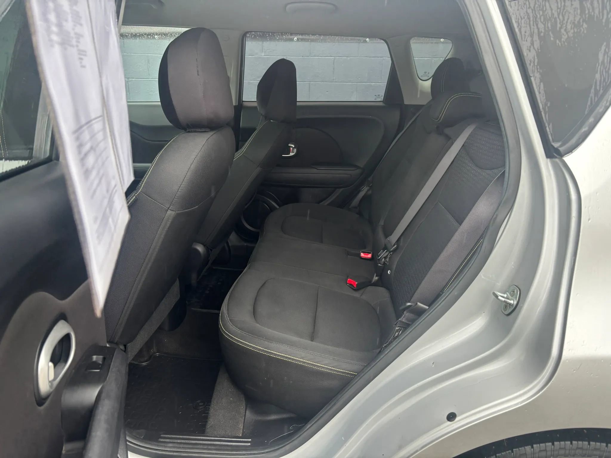 Used 2016 Kia Soul + FWD image 16