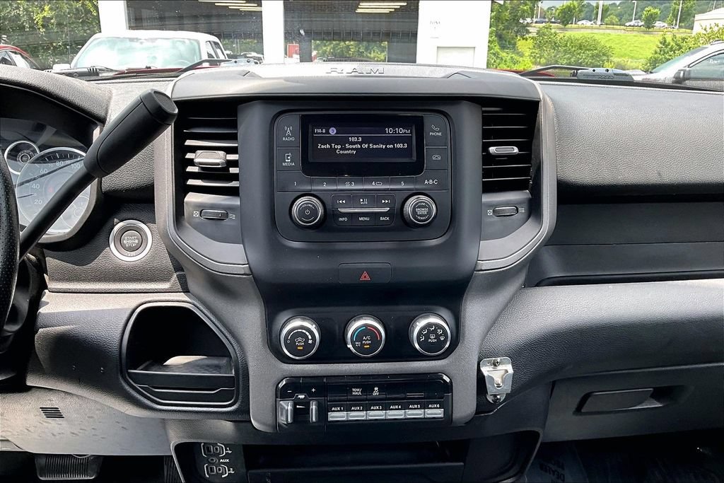 Used 2020 RAM 5500 Tradesman AWD/4WD image 13