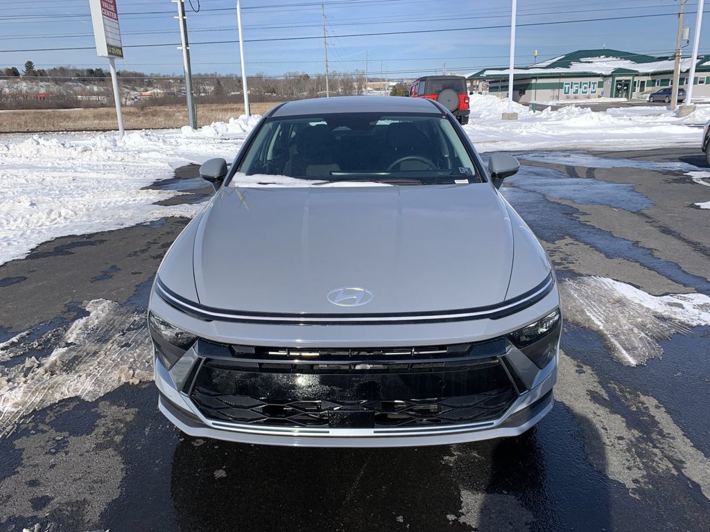 New 2026 Hyundai Sonata SE FWD image 3