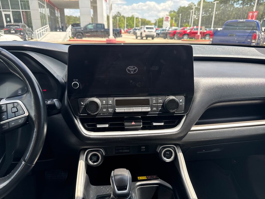 Used 2024 Toyota Grand Highlander XLE image 41