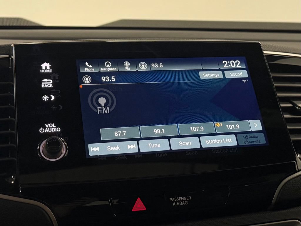 Used 2023 Honda Passport TrailSport image 18