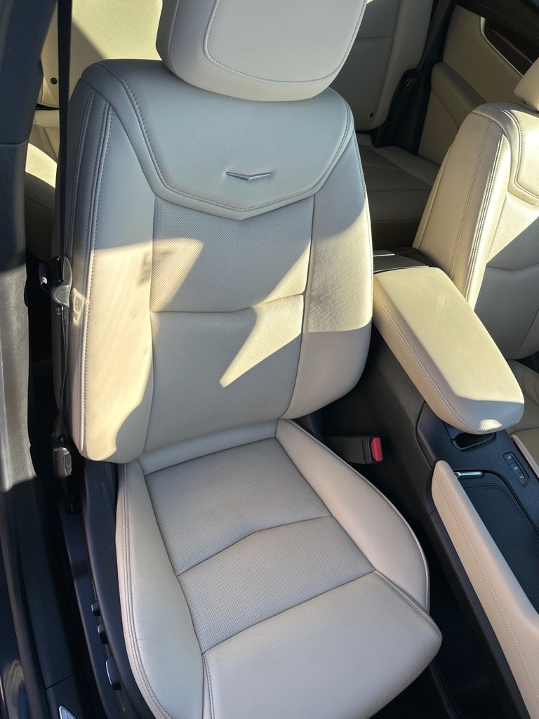 Used 2017 Cadillac XT5 Luxury w/ Driver Awareness Package image 26