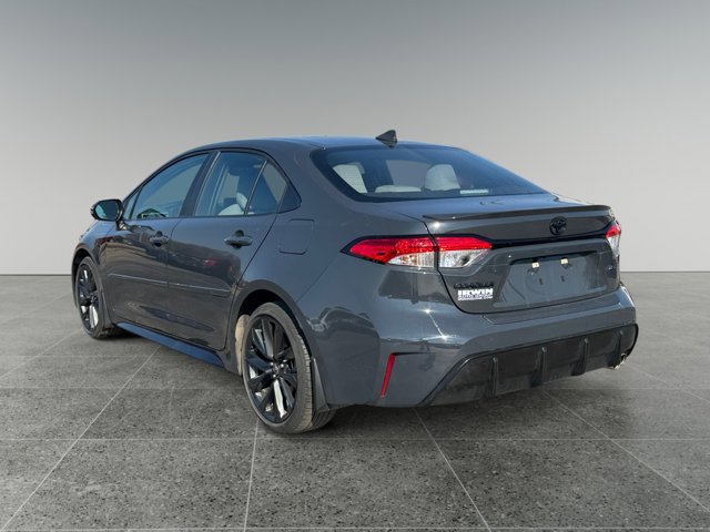 Used 2024 Toyota Corolla SE image 3