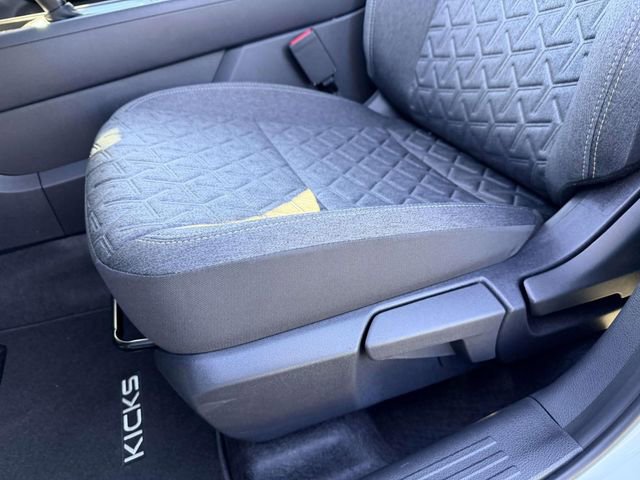 New 2026 Nissan Kicks SV image 15