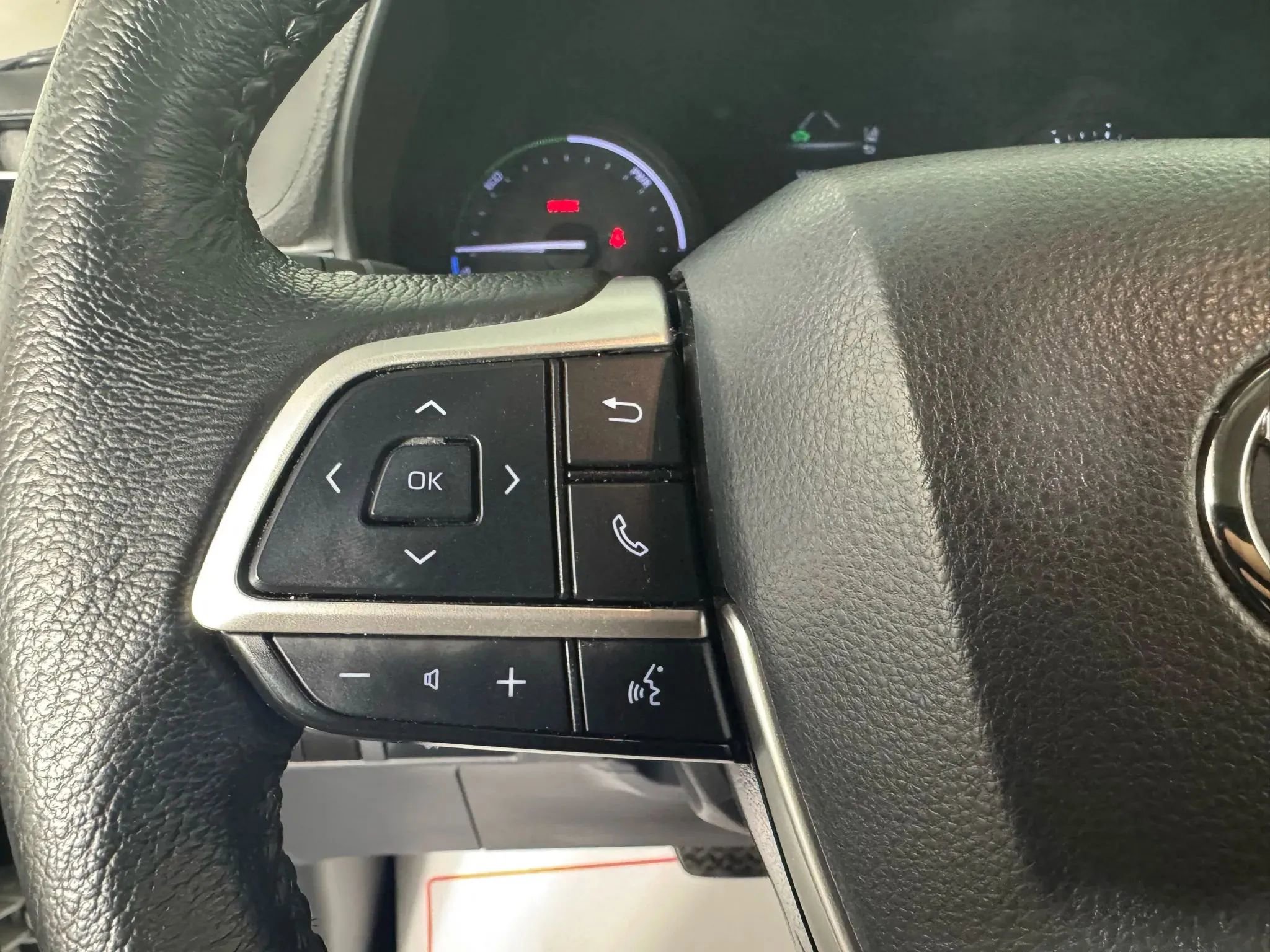 Used 2021 Toyota Sienna XLE image 15