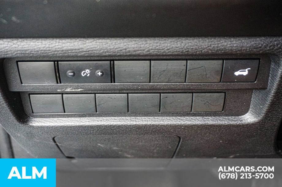 Used 2025 Mitsubishi Outlander SE FWD image 49