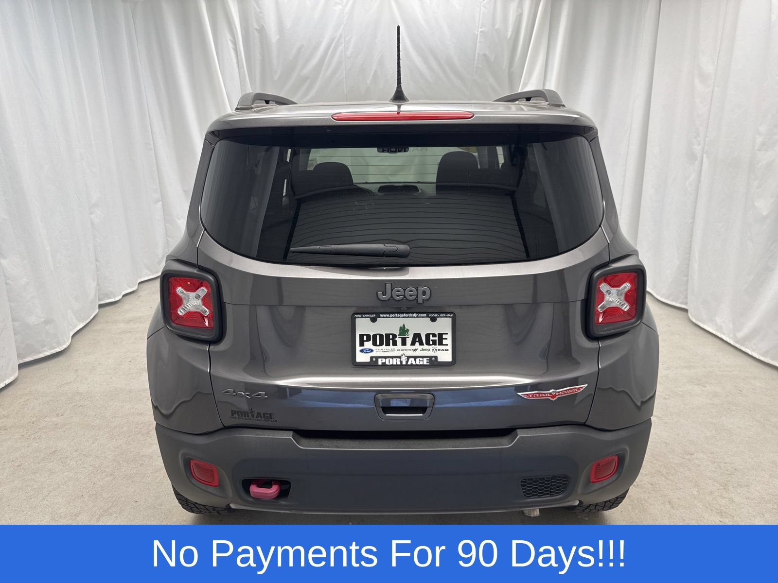 Used 2021 Jeep Renegade Trailhawk AWD/4WD image 4