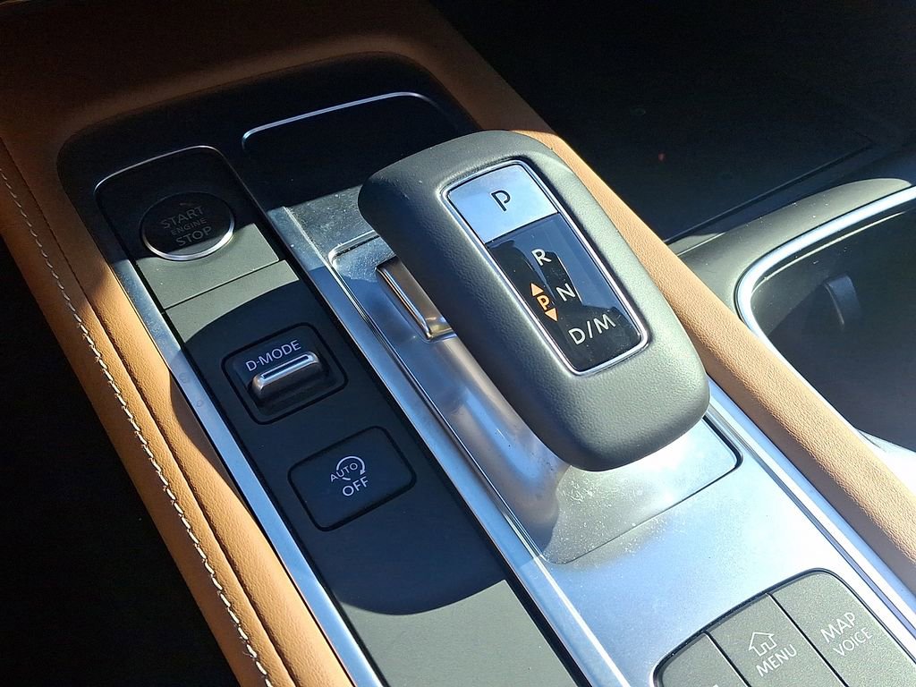 Used 2025 INFINITI QX60 Sensory w/ Vision Package image 15