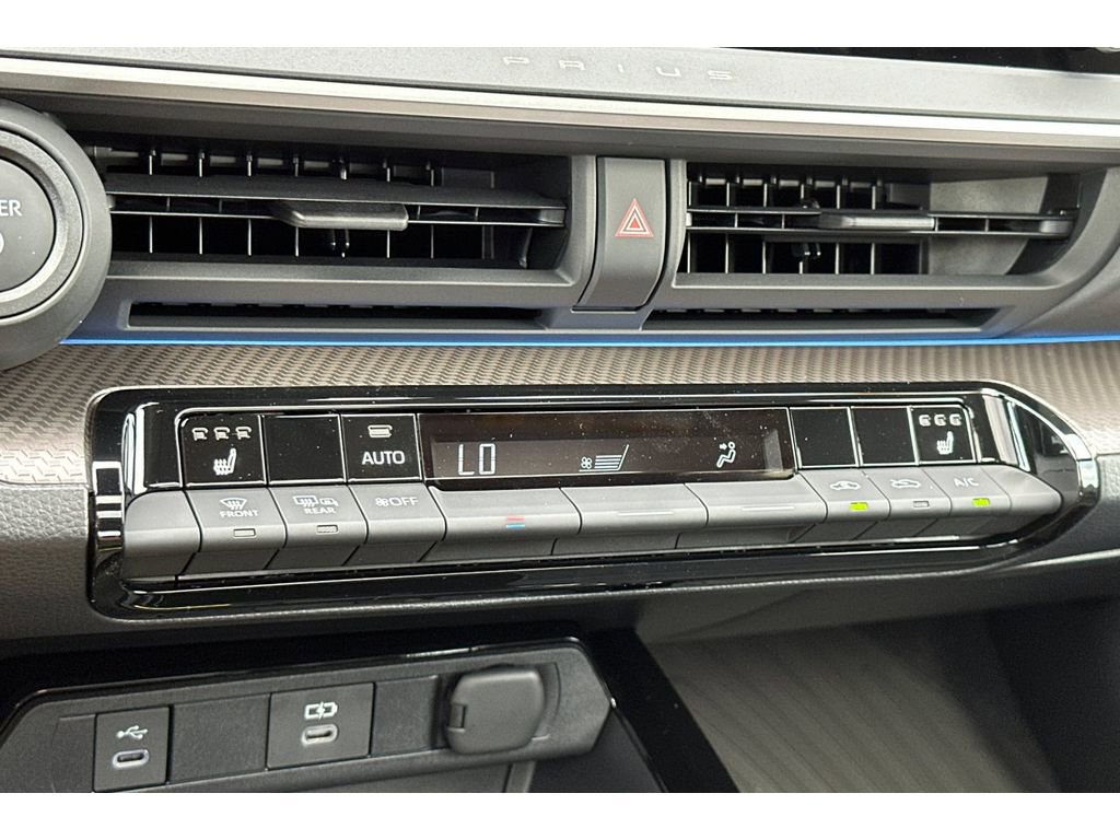 New 2026 Toyota Prius XLE image 21