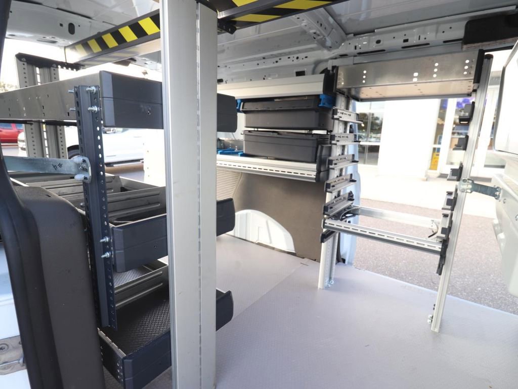 Certified 2023 Ford Transit Connect XL image 3