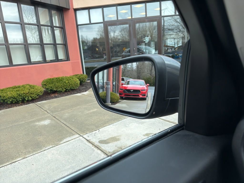 Used 2025 Ford Escape Platinum w/ Premium Technology Package image 35