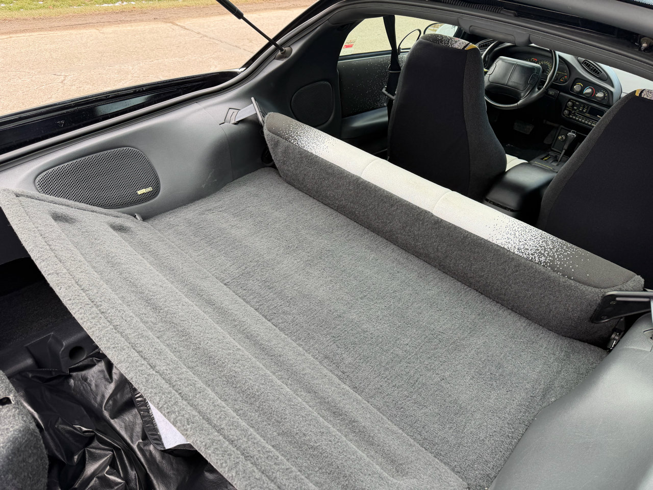 Used 1993 Chevrolet Camaro Z28 image 39