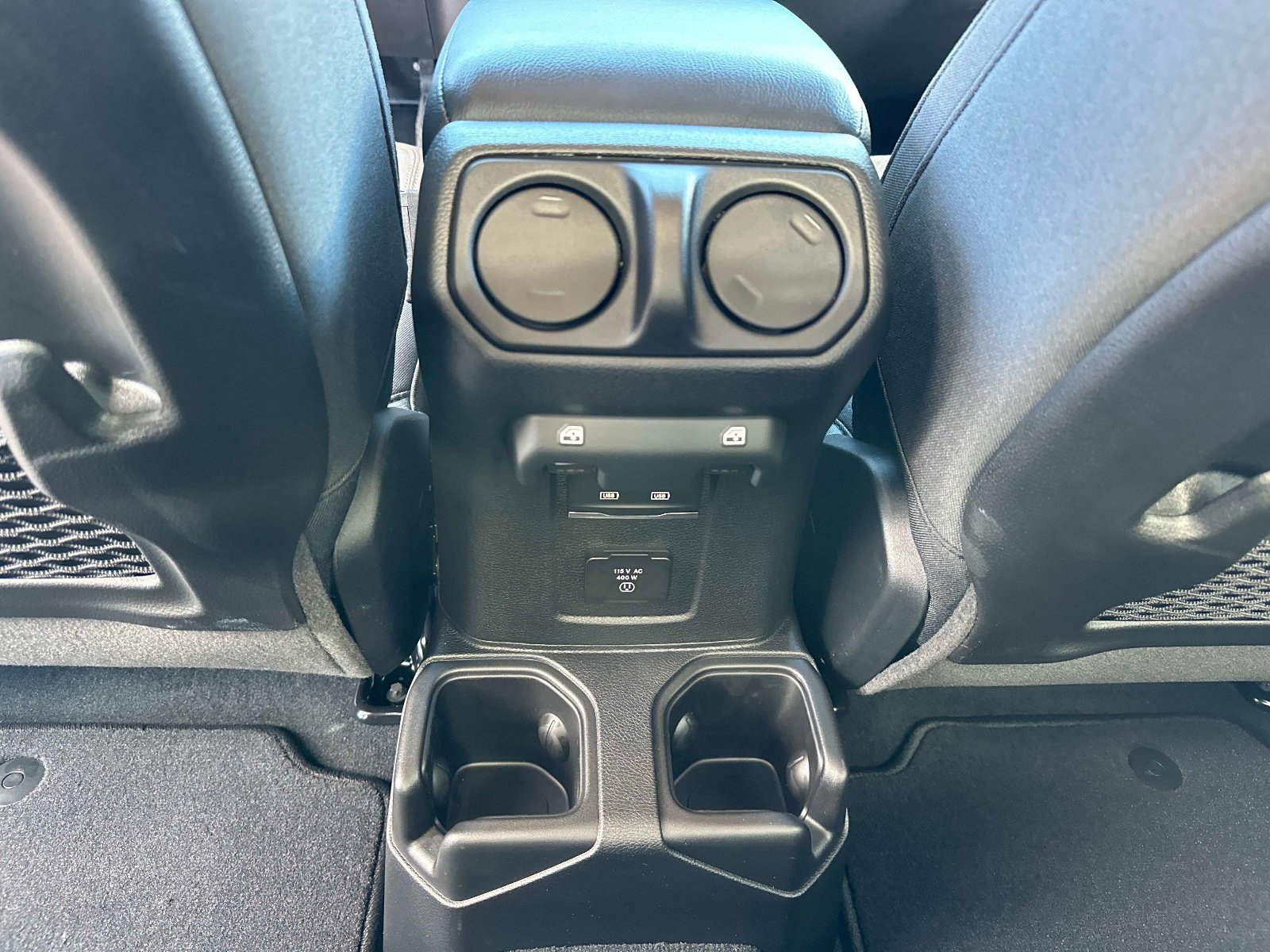 New 2026 Jeep Gladiator Mojave w/ Steel Bumper Group image 16