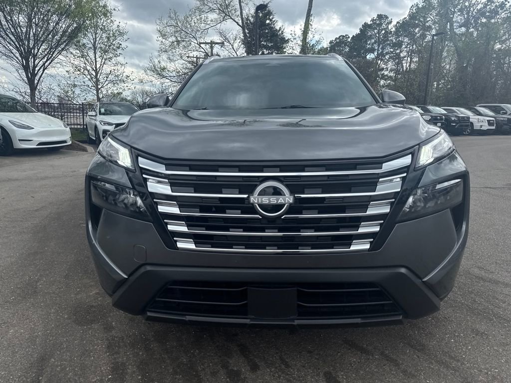 Certified 2025 Nissan Rogue SV w/ SV Premium Package image 35