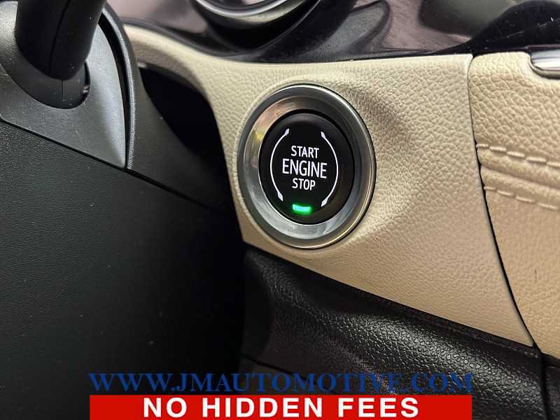 Used 2020 Buick Encore GX Essence w/ Experience Buick Package AWD/4WD image 43