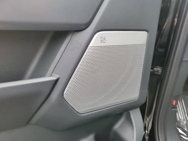 New 2025 Ford F150 Lightning Lariat w/ Max Trailer Tow Package image 19