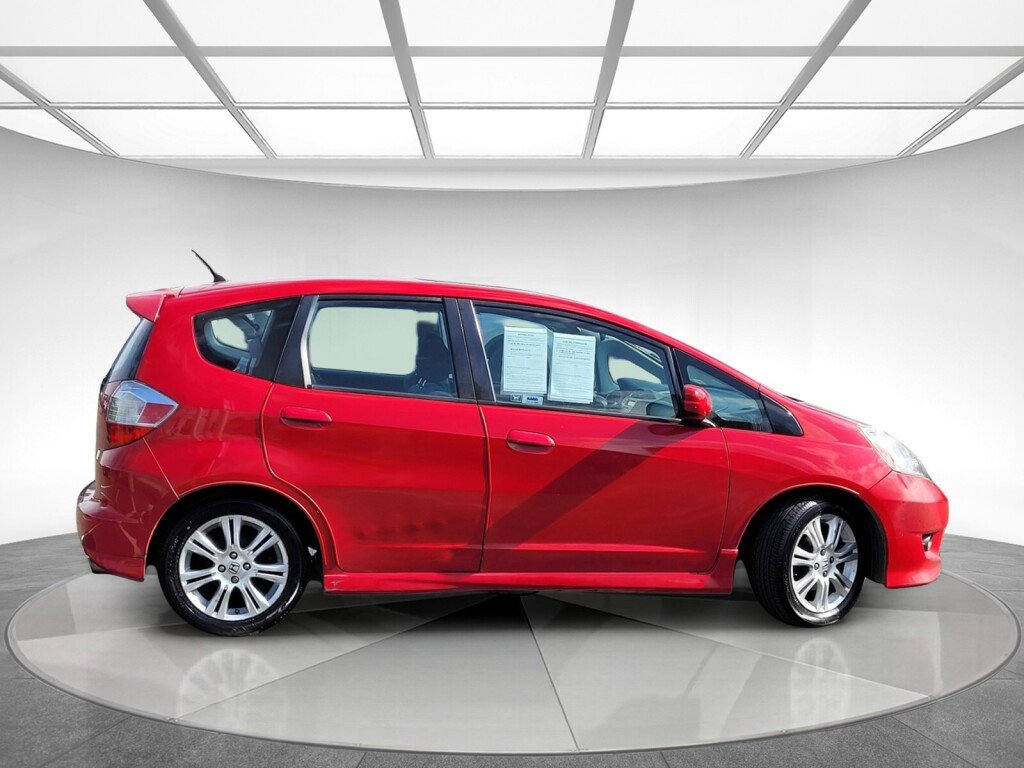Used 2009 Honda Fit Sport image 2