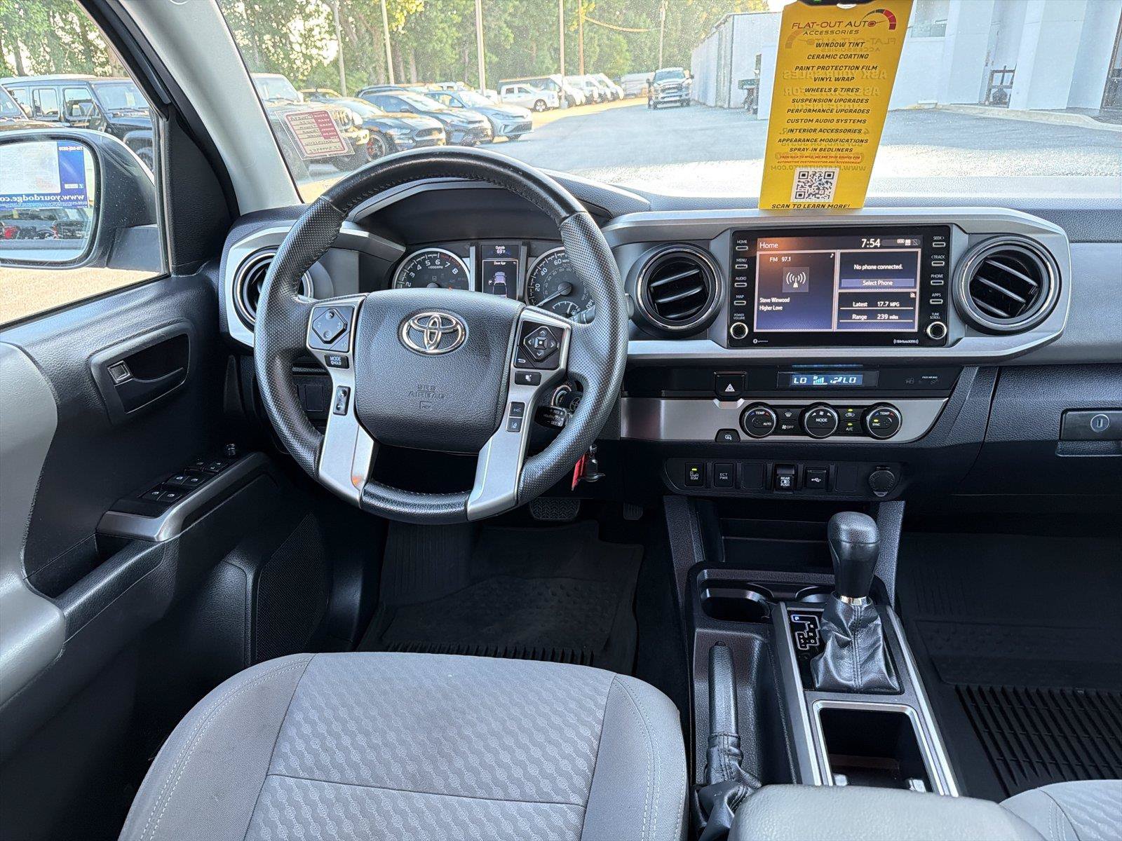 Used 2022 Toyota Tacoma SR5 w/ Technology Package RWD image 21