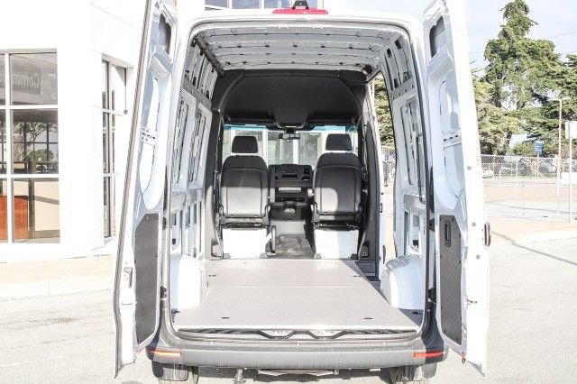 New 2025 Mercedes-Benz Sprinter 2500 image 22