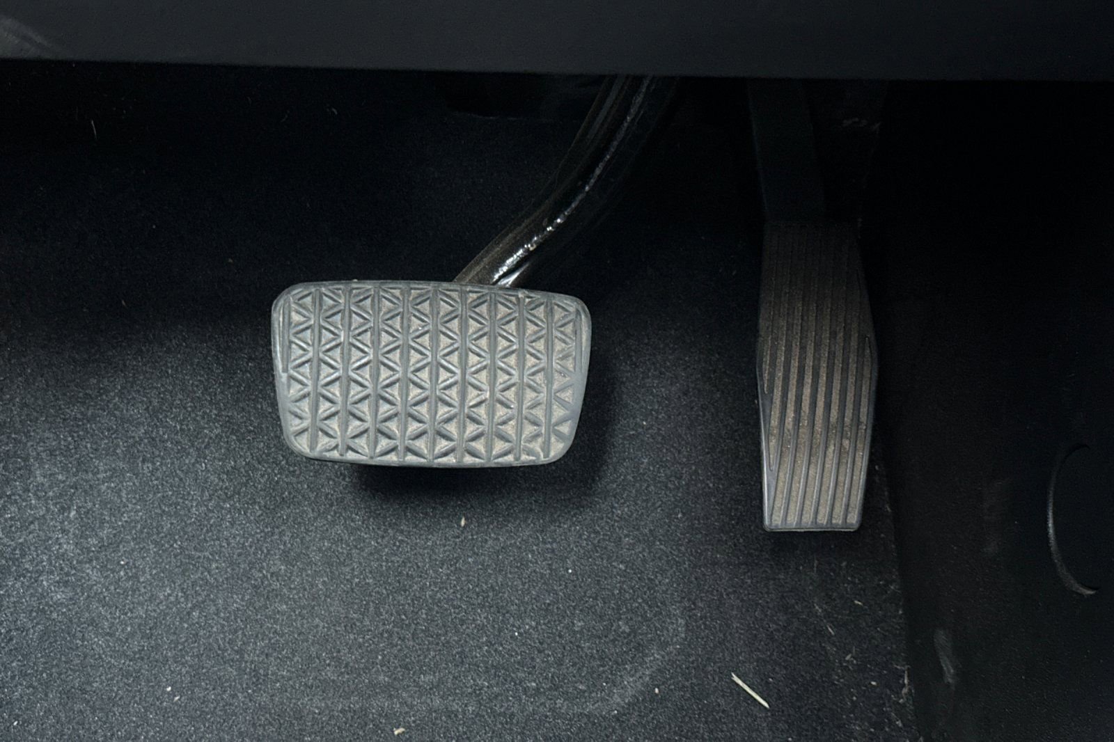 Used 2023 Chevrolet Equinox RS FWD image 42