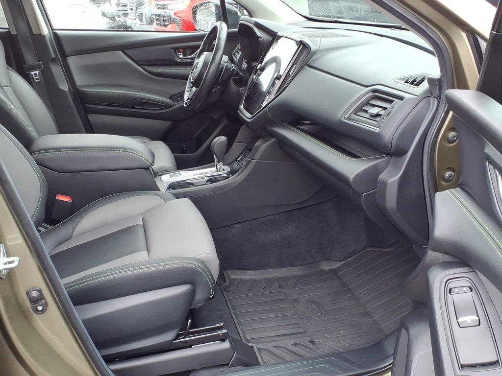 Used 2024 Subaru Ascent Onyx Edition image 28