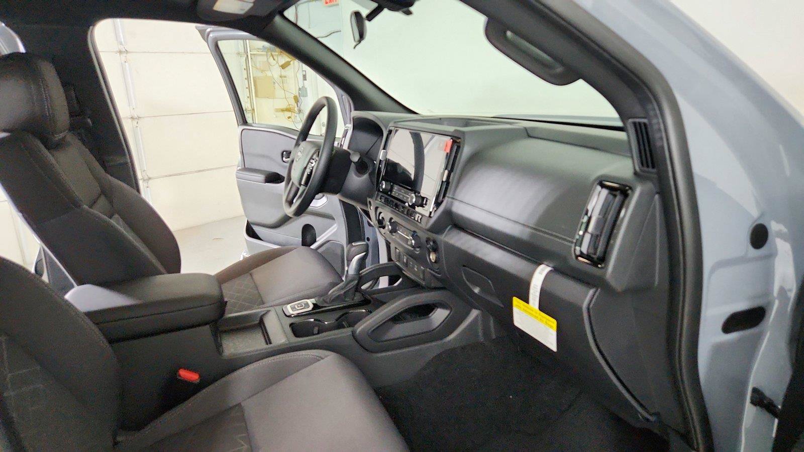 New 2027 Nissan Frontier SV AWD/4WD image 27