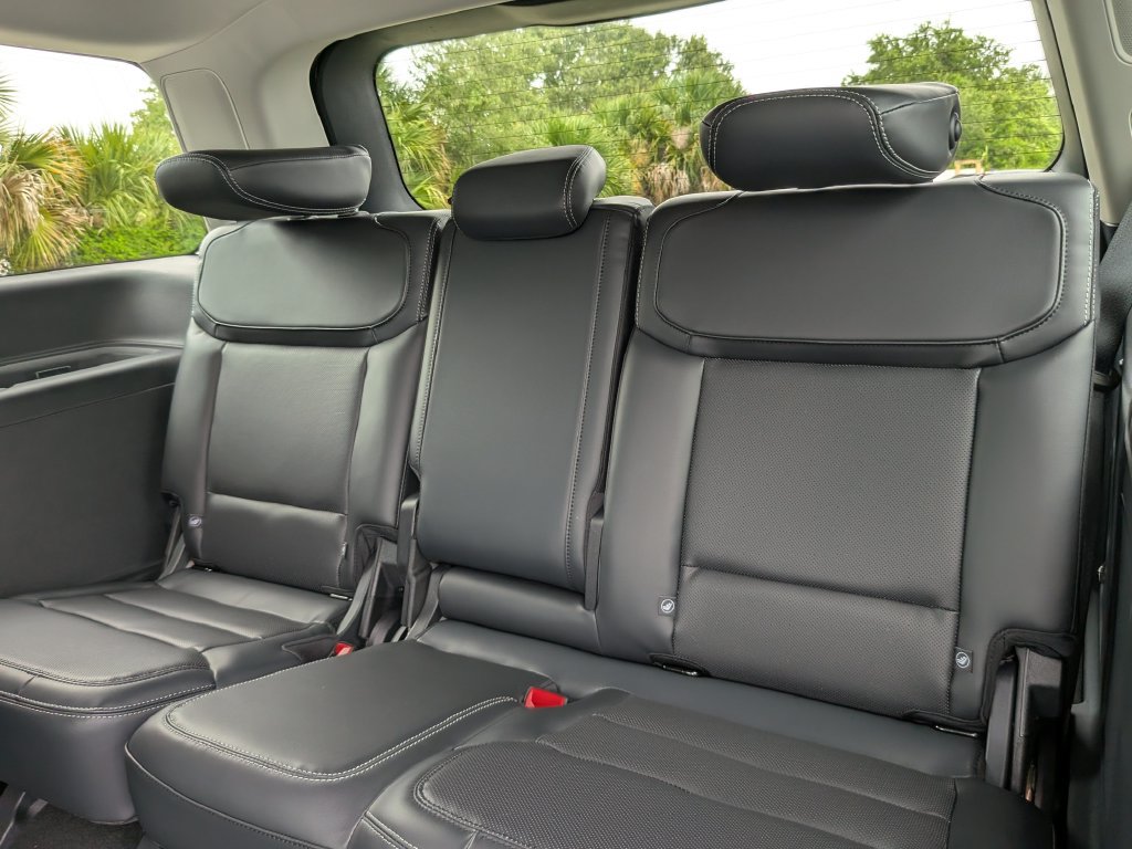 New 2027 Ford Expedition Platinum RWD image 18