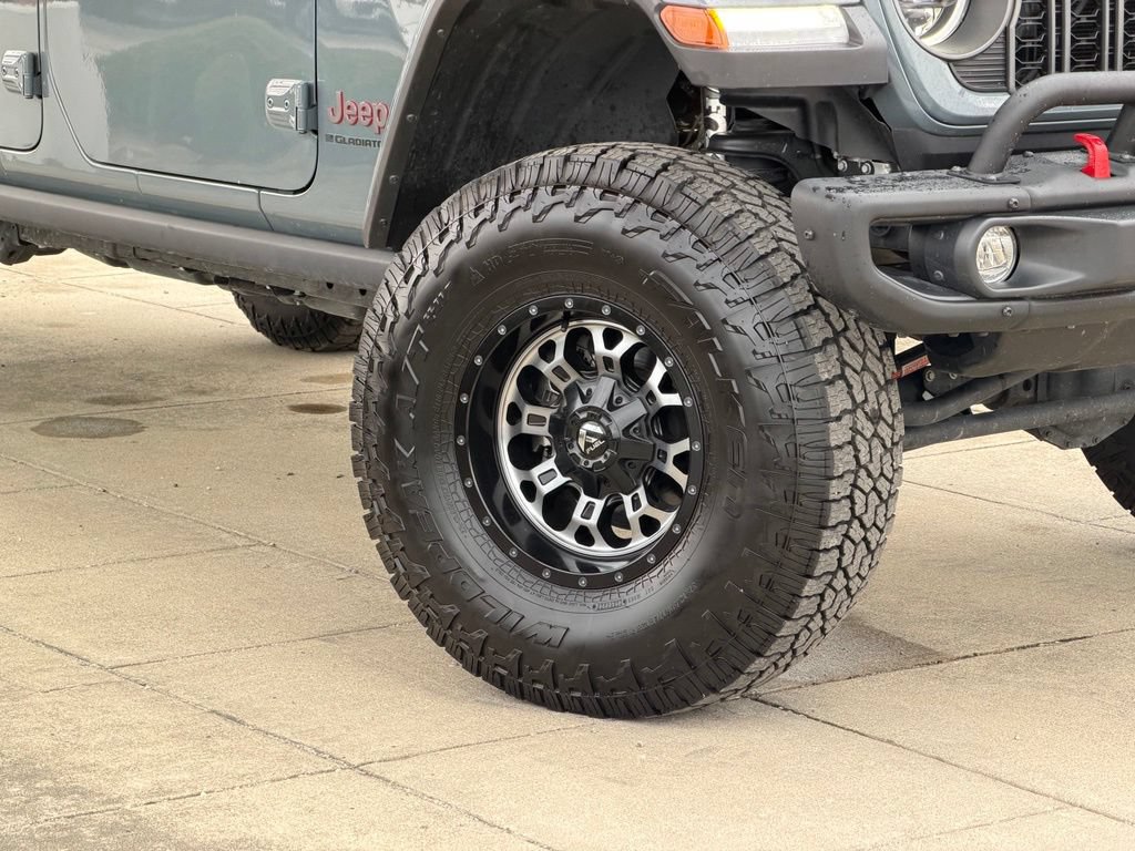 Used 2025 Jeep Gladiator Rubicon AWD/4WD image 10