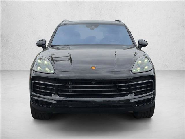 Used 2023 Porsche Cayenne S AWD/4WD image 2