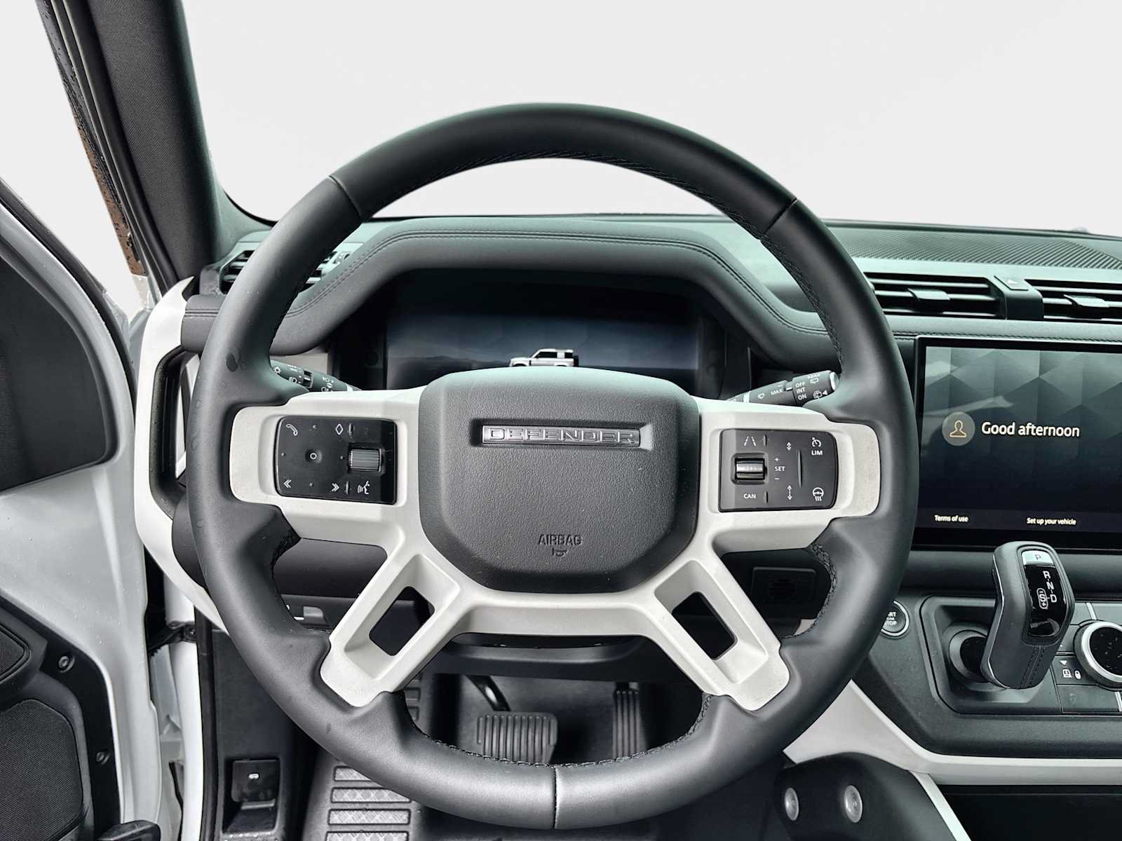 Used 2025 Land Rover Defender 90 S AWD/4WD image 22