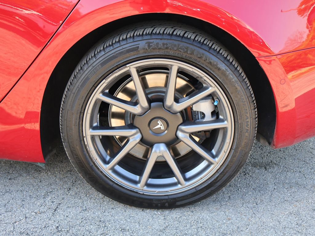 Used 2018 Tesla Model 3 Long Range RWD image 22