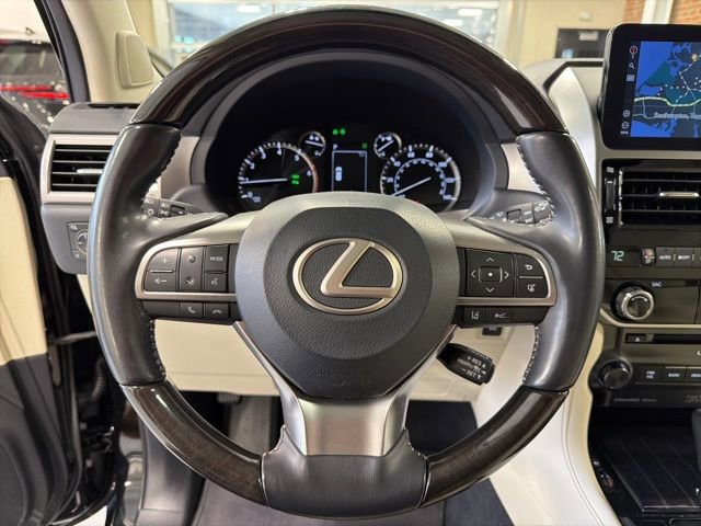 Used 2023 Lexus GX 460 Premium w/ Premium Plus Package image 15