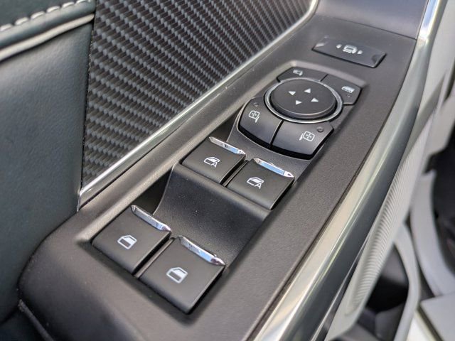 Certified 2024 Ford F450 Limited w/ FX4 Off-Road Package image 26