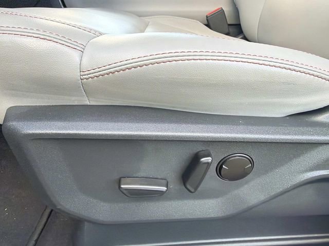 Certified 2025 Ford Expedition Active AWD/4WD image 20