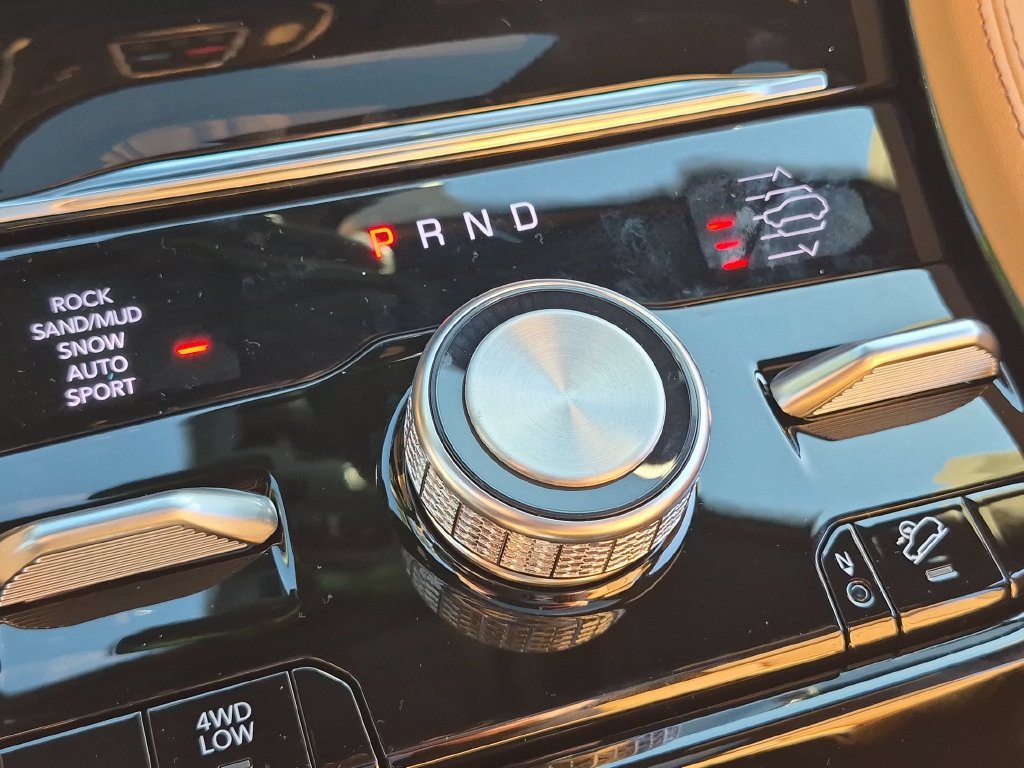 New 2027 Jeep Grand Cherokee Summit AWD/4WD image 27