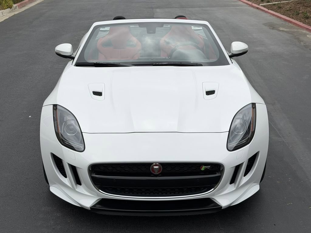 Used 2016 Jaguar F-TYPE R AWD/4WD image 4