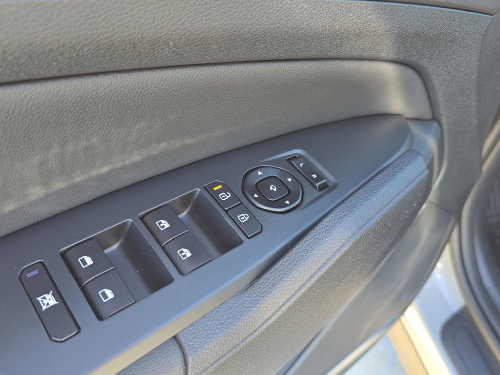 New 2026 Kia Sportage SX FWD image 22