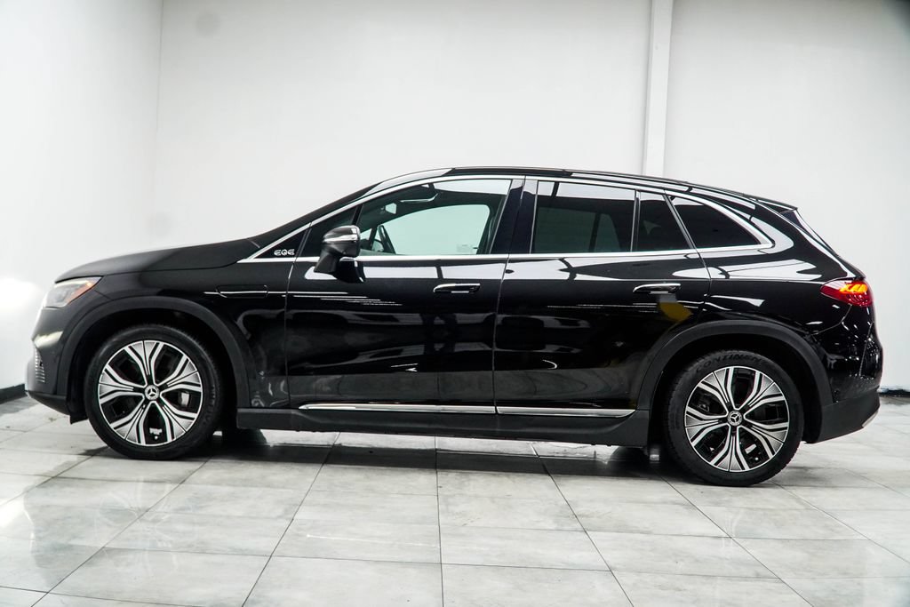 Used 2023 Mercedes-Benz EQE 350+ SUV w/ Exclusive Trim Package image 10