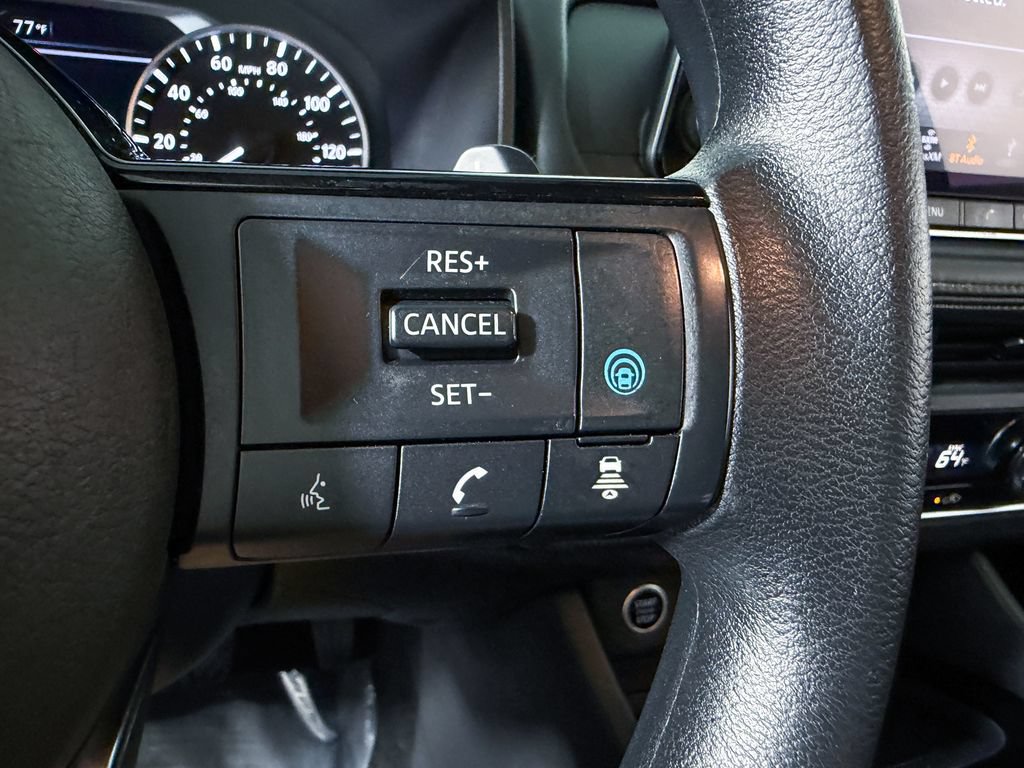 Certified 2023 Nissan Rogue SV FWD image 31