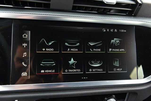 Used 2025 Audi Q3 2.0T Premium Plus w/ Premium Plus Package image 16