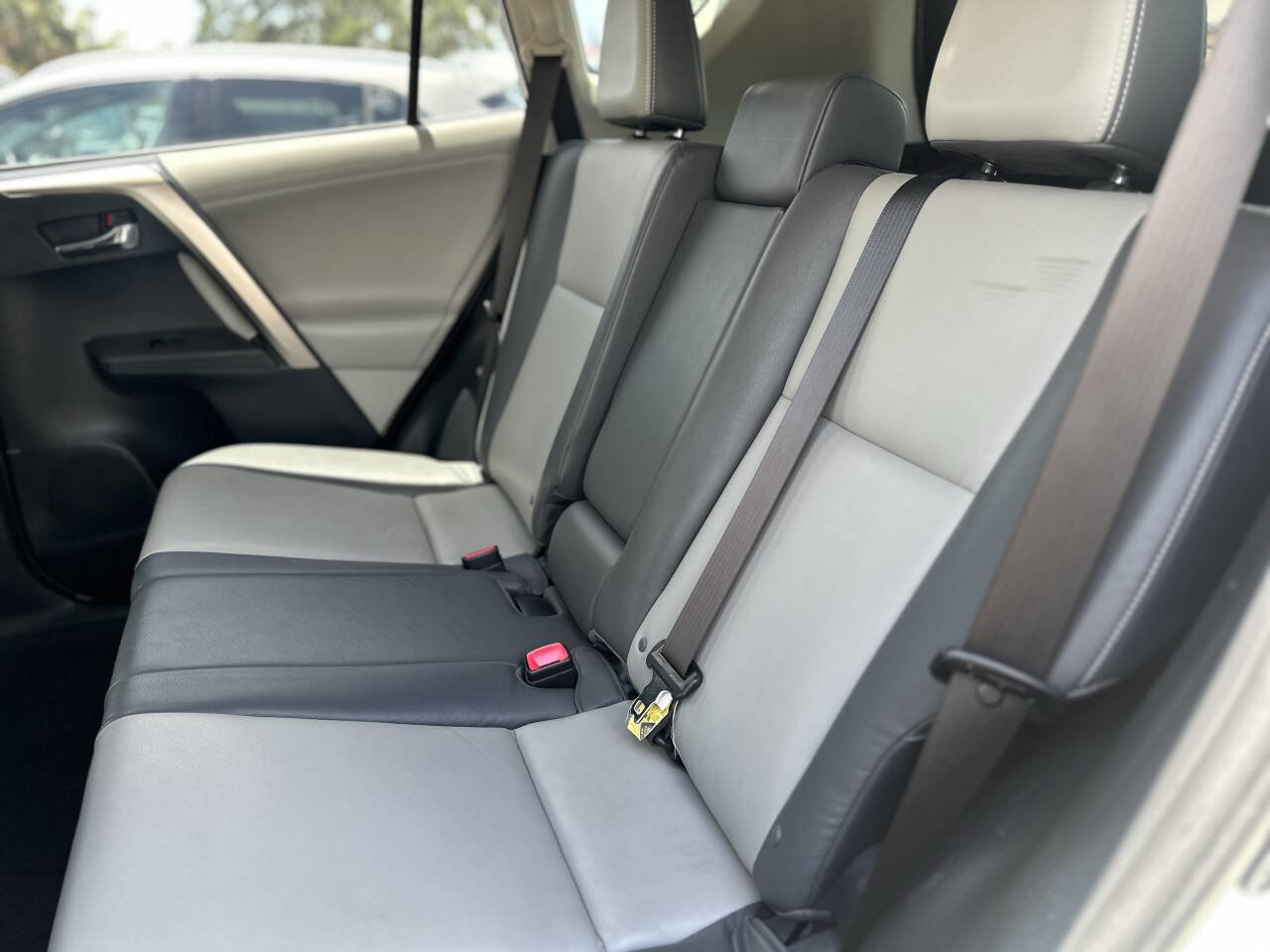 Used 2013 Toyota RAV4 Limited image 18