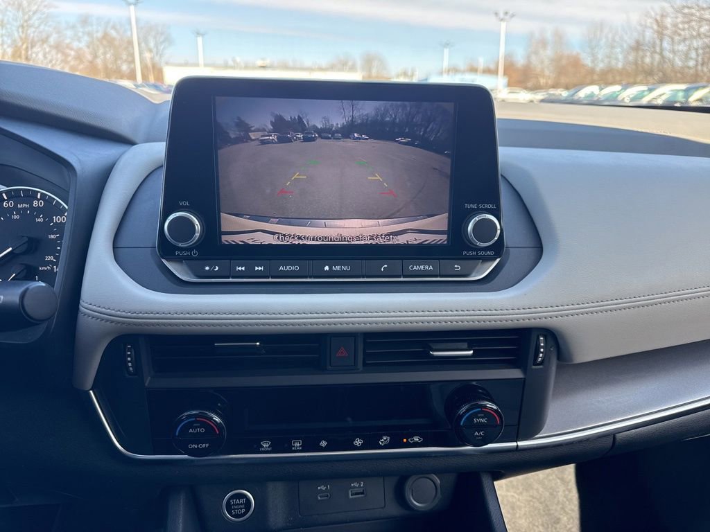 Used 2023 Nissan Rogue SV AWD/4WD image 23