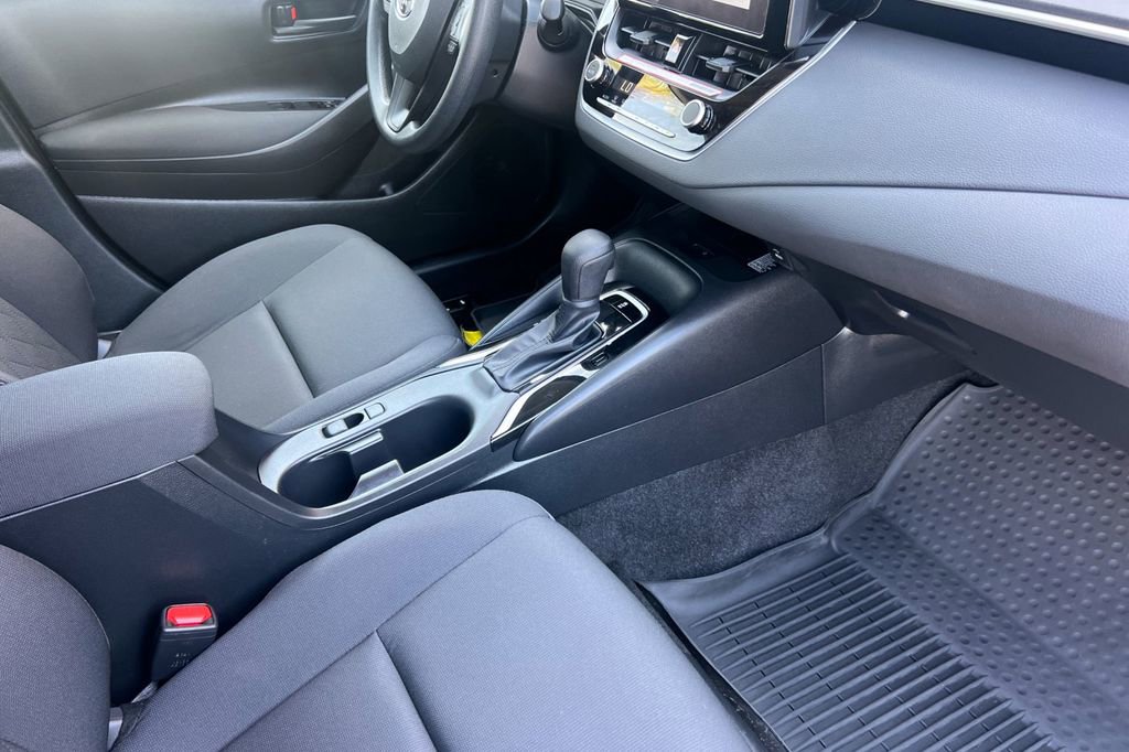 Certified 2026 Toyota Corolla LE w/ LE Premium Package image 17