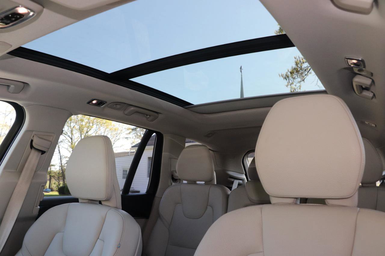 Used 2019 Volvo XC90 T6 Momentum w/ Advanced Package AWD/4WD image 14