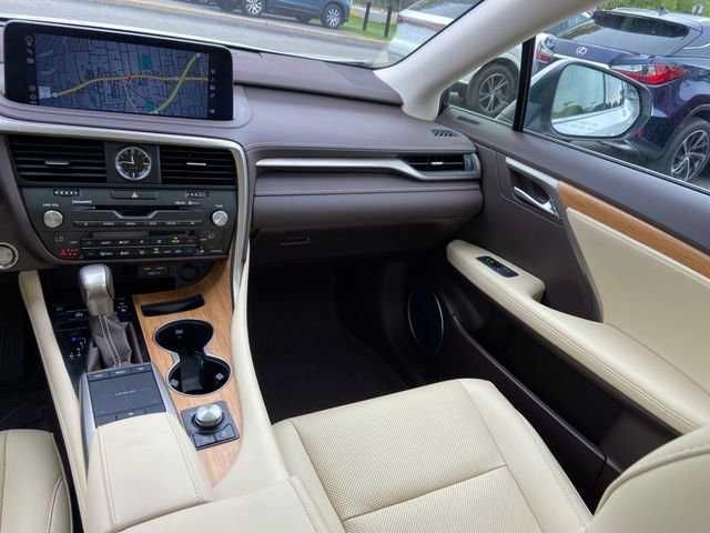 Certified 2020 Lexus RX 350L Premium w/ Premium Package AWD/4WD image 16
