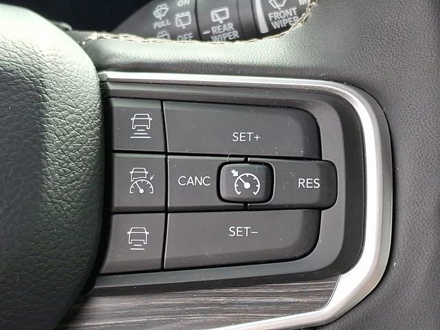 Used 2024 Jeep Wagoneer L Series II w/ Flexible Seating Group image 21