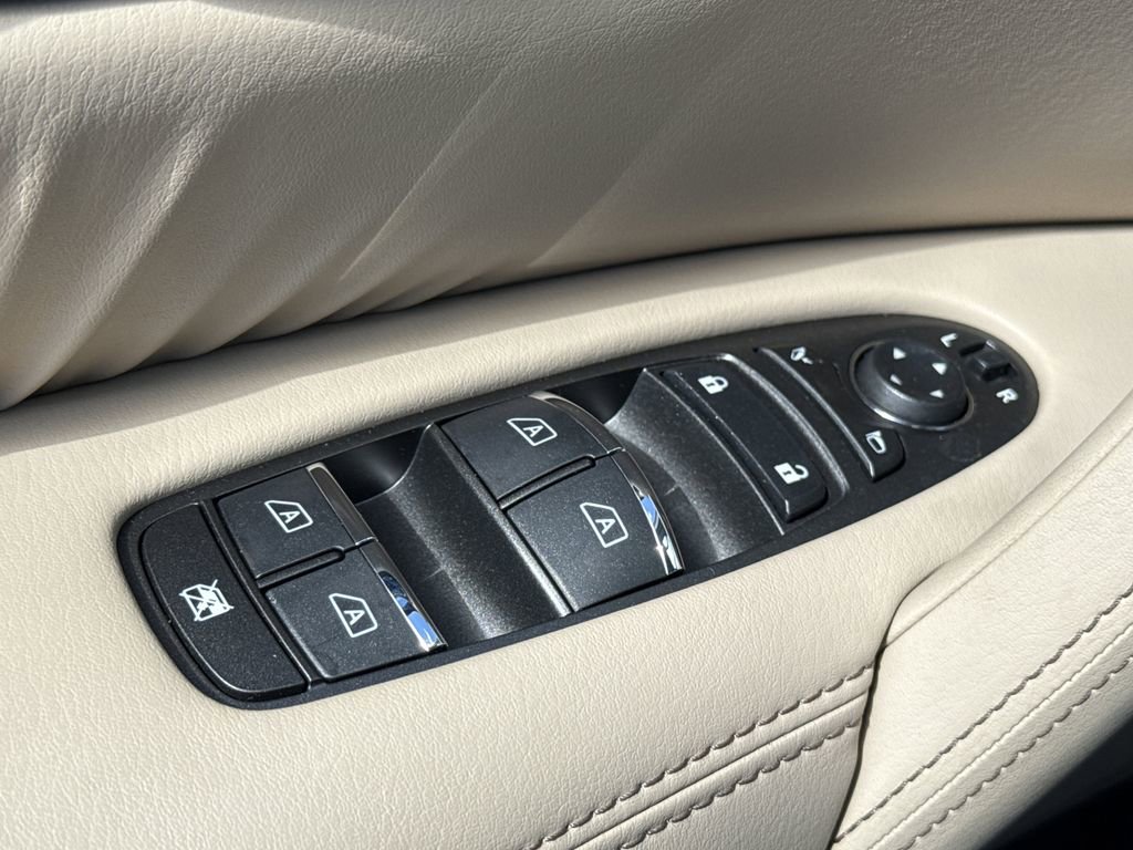 Certified 2024 Nissan Armada SL w/ Captain's Chairs Package image 32