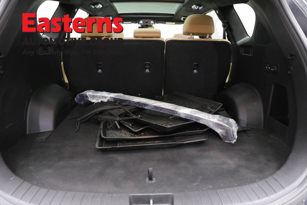 Used 2023 Hyundai Santa Fe Calligraphy AWD/4WD image 9