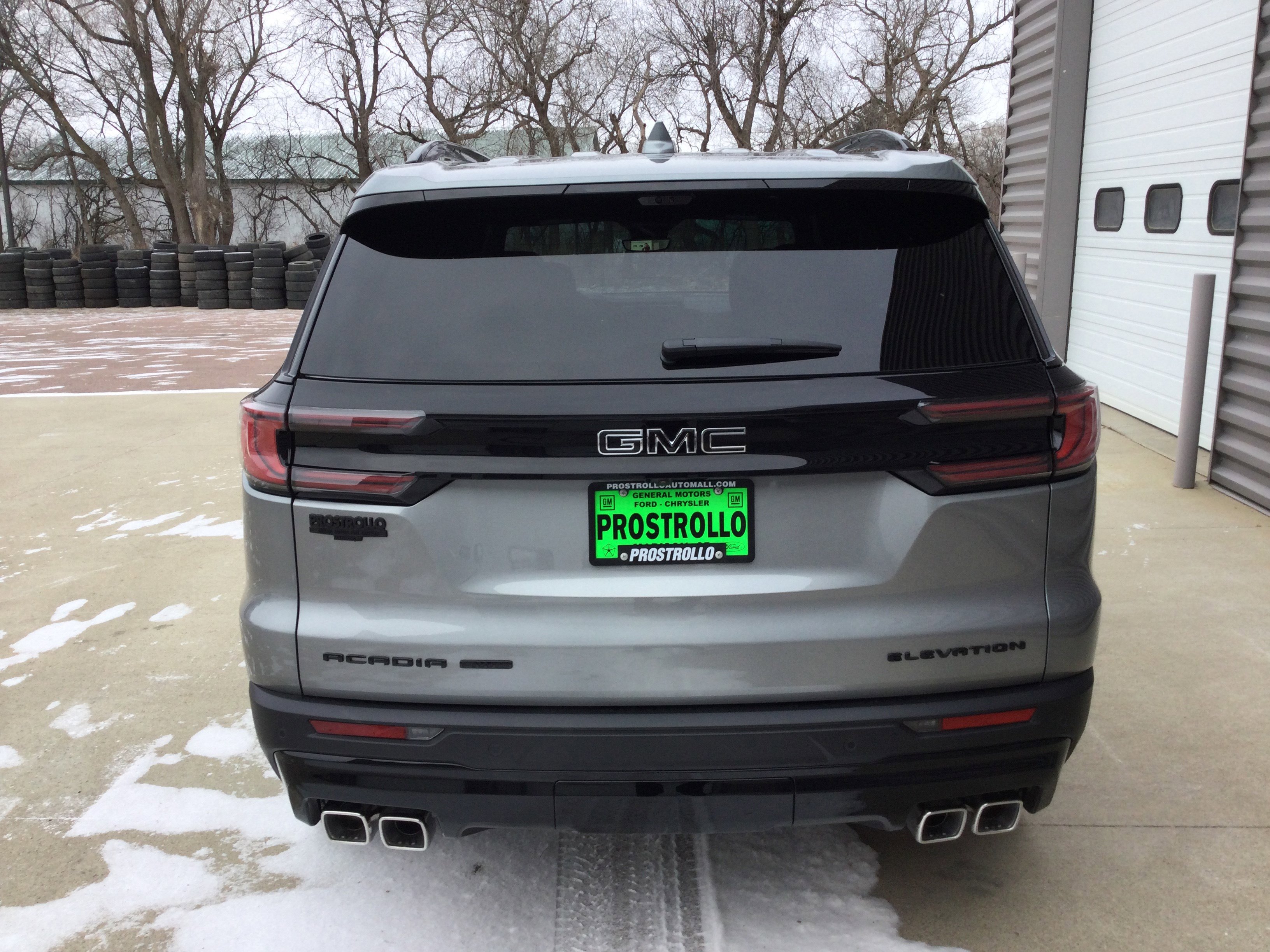 New 2026 GMC Acadia Elevation w/ Black Edition image 4